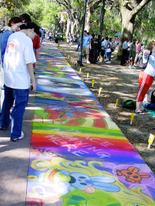 http://commons.wikimedia.org/wiki/Image:SCAD_Sidewalk_Arts_Festival.jpg, licensed under Creative Commons Attribution ShareAlike 2.0 License (cc-by-sa-2.0) 